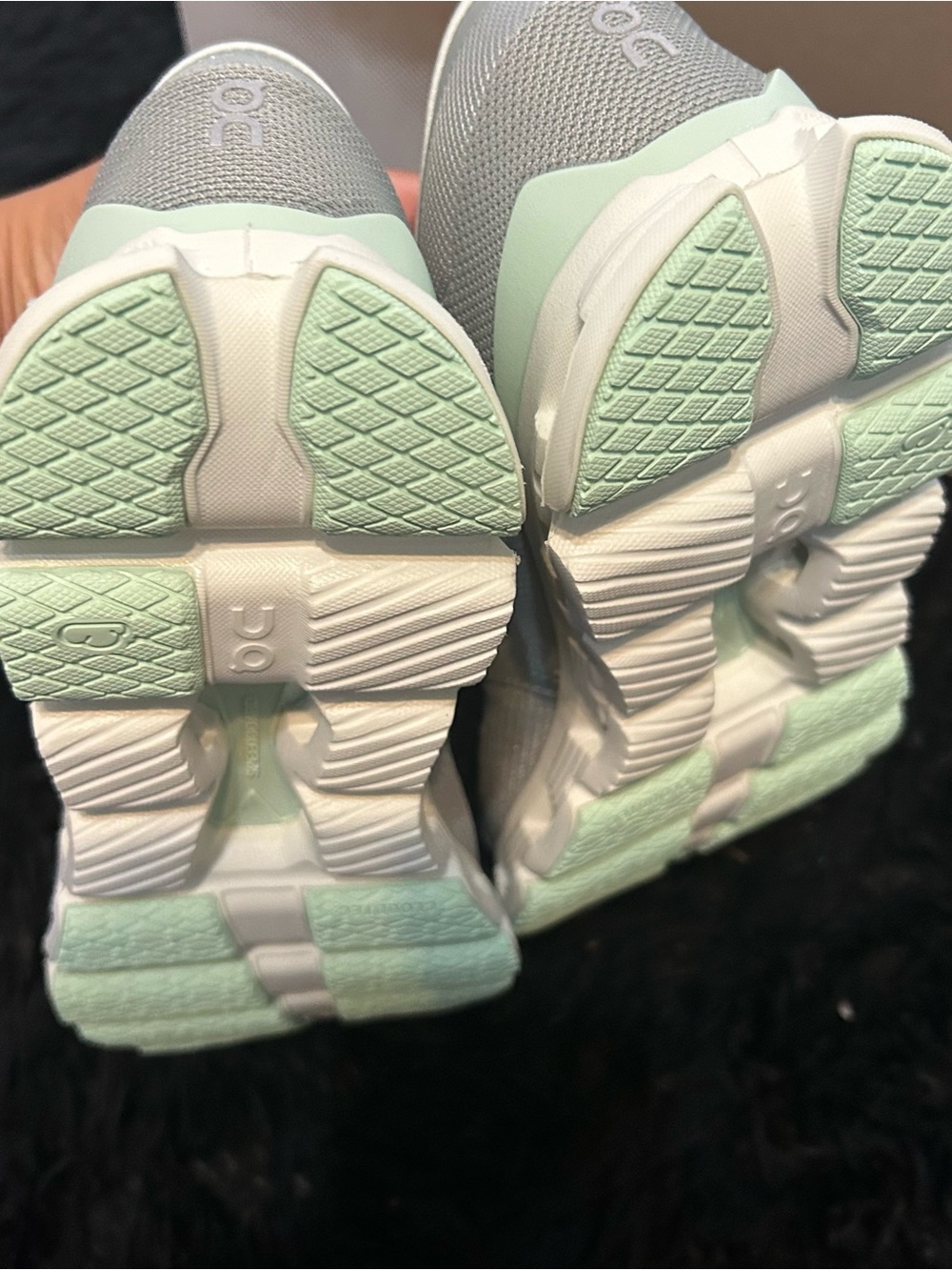 ON CLOUD X 4 tin iceberg athletic training running lace up shoes sz 9 new - Picture 6 of 8